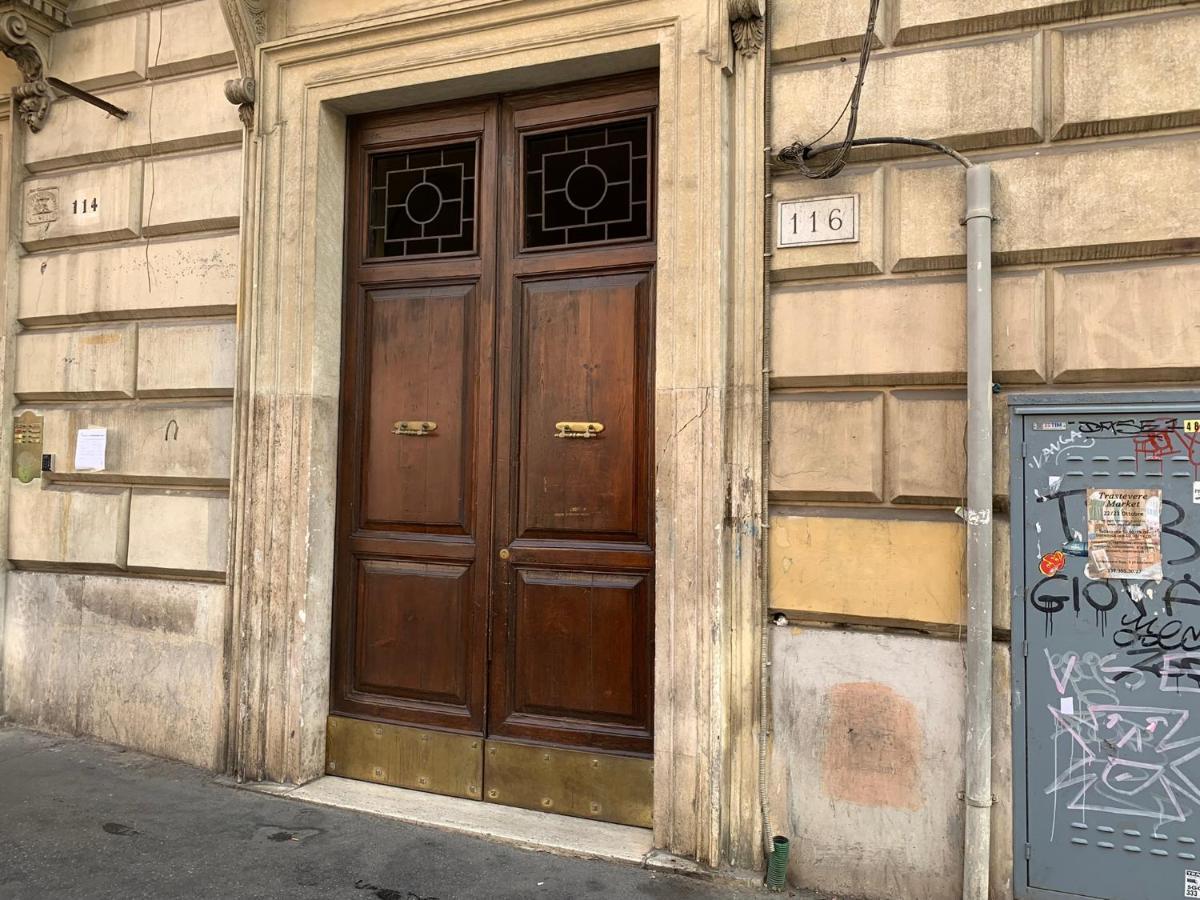Cavour'S Home Рим Екстериор снимка
